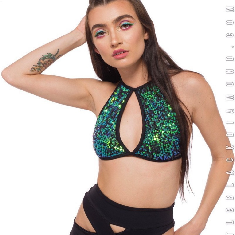 SOLD ‼️ Halter rave top - Little black Diamond